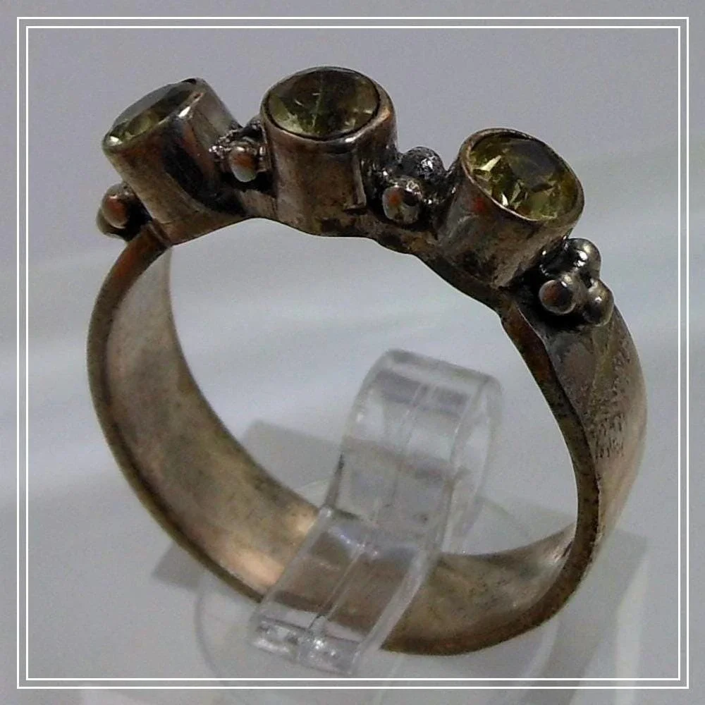 Sterling‎ Silver 925 Three Stone Citrine Granulated Artisan Band Ring Size 9.5